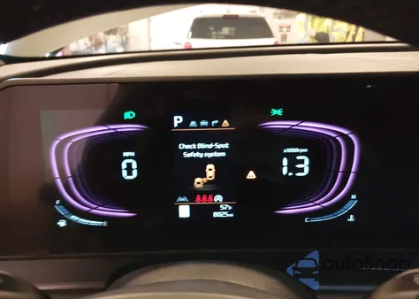 2024 Kia Sportage X-Line из США, поврежденный, VIN 5XYK6CDFXRG225525